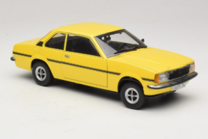 Opel Ascona B SR Gelb Zerkratzte Front Sun Star 1:18 5384 Metall – Bild 7 von 9