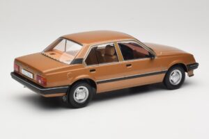 Opel Ascona C Berlina Beige Metallic MCG 1:18 MCG18459 Metall – Bild 2 von 6