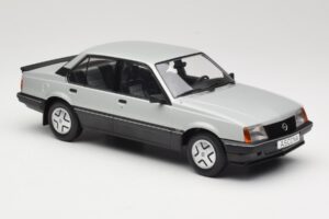 Opel Ascona C SR Silber MCG 1:18 MCG18460 Metall – Bild 4 von 6
