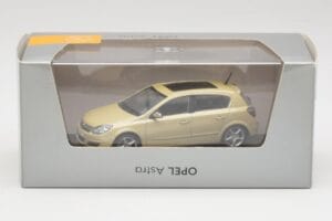 Opel Astra H Gelb Metallic Minichamps 1:43 403043003 Metall – Bild 4 von 4