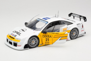 Opel Calibra V6 #21 N. Amorim DTM 1995 UT Models 1:18 180954221 Metall – Bild 2 von 8