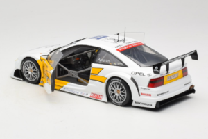 Opel Calibra V6 #21 N. Amorim DTM 1995 UT Models 1:18 180954221 Metall – Bild 5 von 8