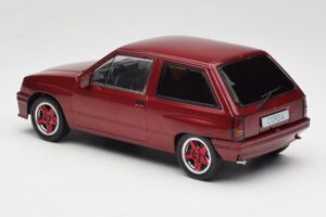 Opel Corsa A Custom Rot MCG 1:18 MCG18433 Metall – Bild 5 von 6