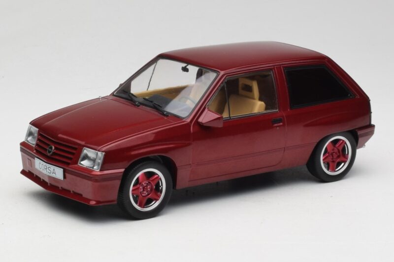 Opel Corsa A Custom Rot MCG 1:18 MCG18433 Metall