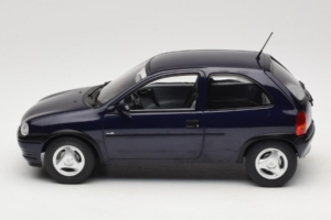 Opel Corsa B Dark Blue Metallic MCG 1:18 MCG18905 Metall – Bild 3 von 6