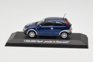 Opel Corsa C 1.5M Made in Eisenach Minichamps 1:43 OPEL003 Metall