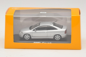 Opel Coupe Bertone Silber Minichamps 1:43 B24910027 Metall – Bild 4 von 4