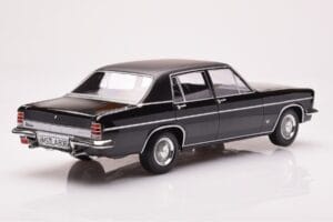 Opel Diplomat V8 Schwarz Norev 1:18 183687 Metall – Bild 2 von 6
