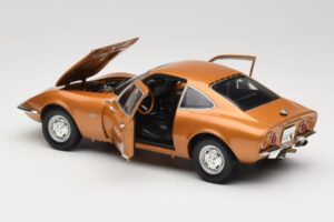 Opel GT Gold Minichamps 1:18 180049025 Metall – Bild 5 von 8