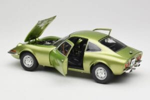 Opel GT Green Metallic Minichamps 1:18 180049029 Metall – Bild 5 von 8