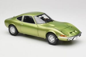 Opel GT Green Metallic Minichamps 1:18 180049029 Metall – Bild 6 von 8