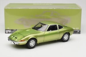 Opel GT Green Metallic Minichamps 1:18 180049029 Metall – Bild 8 von 8
