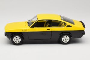 Opel Kadett C GT/E Gelb & Schwarz Minichamps 1:18 180045521 Metall – Bild 4 von 8