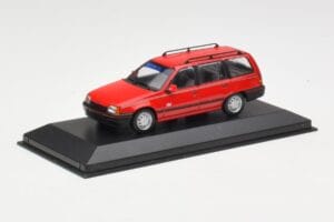 Opel Kadett E Club Kombi Rot Minichamps 1:43 400045910 Metall – Bild 3 von 3