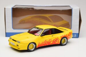 Opel Manta B Mattig Gelb mit Flamme MCG 1:18 MCG18115 Metall – Bild 6 von 6