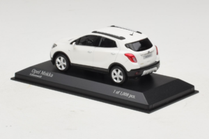 Opel Mokka Weiss Minichamps 1:43 410042100 Metall – Bild 3 von 4