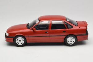 Opel Vectra A 2000 16V Dunkelrot MCG 1:18 MCG18461 Metall – Bild 3 von 6