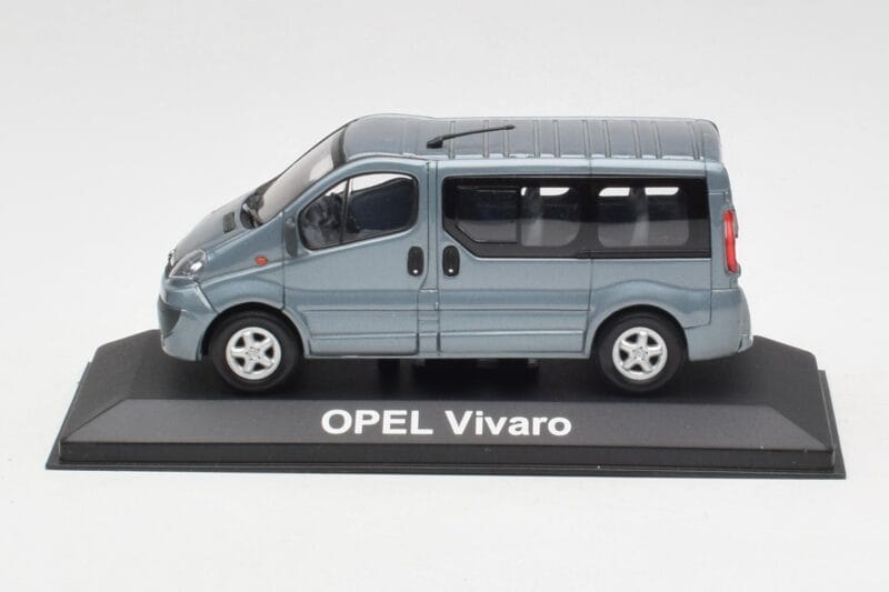 Opel Vivaro A Blaugrau Minichamps 1:43 VIVARO001 Metall