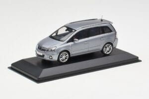 Opel Zafira A OPC Light Blue Metallic Minichamps 1:43 ZAFIRA001 Metall – Bild 2 von 4