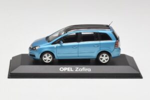 Opel Zafira A Star Blau Minichamps 1:43 B24910027Z Metall