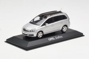 Opel Zafira B Silber Minichamps 1:43 1799109 Metall – Bild 2 von 4