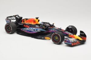Oracle Red Bull Racing RB19 #1 M. Verstappen Winner Miami GP 2023 Minichamps 1:18 110230501 Metall – Bild 4 von 6