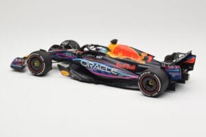 Oracle Red Bull Racing RB19 #1 M. Verstappen Winner Miami GP 2023 Minichamps 1:18 110230501 Metall – Bild 5 von 6