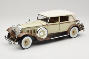 Packard Brewster Weiss Signature Models 1:18 PACKARD001 Metall