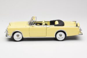 Packard Caribbean Cabriolet Gelb Road Signature 1:18 92798 Metall – Bild 4 von 8