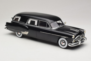 Packard Henney Schwarz BoS Models 1:18 BOS342 Metall – Bild 4 von 6