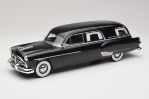 Packard Henney Schwarz BoS Models 1:18 BOS342 Metall