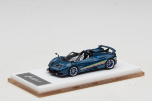 Pagani Huayra Tricolore Roadster Blau Henson & Heaven 1:64 PHTRB01 Resin – Bild 2 von 8