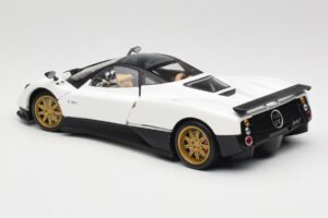 Pagani Zonda F Weiss Mondo Motors 1:18 157655 Metall – Bild 7 von 8