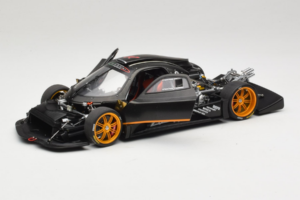 Pagani Zonda R Revolucion Carbon Fiber AUTOart 1:18 78261 Metall – Bild 2 von 8