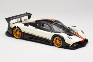 Pagani Zonda R Revolucion Weiss AUTOart 1:18 78262 Metall – Bild 6 von 8