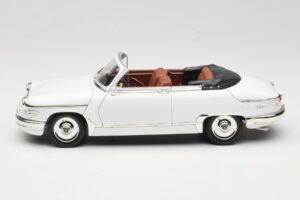 Panhard PL17 Cabriolet Weiss Solido 1:18 8174 Metall – Bild 4 von 8