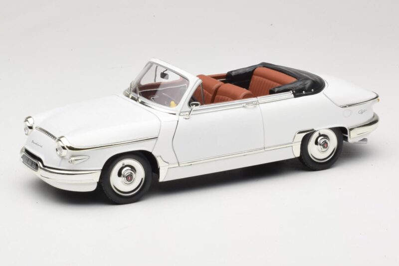 Panhard PL17 Cabriolet Weiss Solido 1:18 8174 Metall