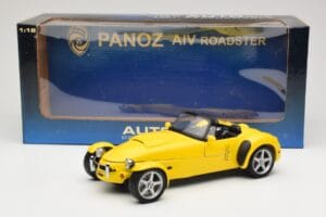 Panoz AIV Roadster Gelb AUTOart 1:18 78213 Metall – Bild 8 von 8