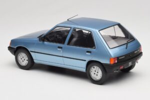 Peugeot 205 Blau MCG 1:18 MCG18491 Metall – Bild 5 von 6