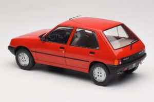 Peugeot 205 Rot MCG 1:18 MCG18492 Metall – Bild 5 von 6