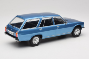 Peugeot 504 Break Blau MCG 1:18 MCG18213 Metall – Bild 2 von 6