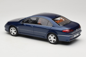 Peugeot 607 Phase II 3.0 V6 Blau Otto 1:18 OT485 Resin – Bild 5 von 6