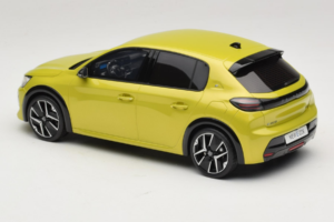 Peugeot E-208 GT Jaune Agueda Otto 1:18 OT1164 Resin – Bild 5 von 6