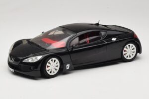 Peugeot RC Pique Schwarz Solido 1:18 8147 Metall