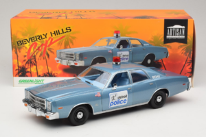 Plymouth Fury Beverly Hills PD Blau GreenLight 1:18 19069 Metall – Bild 8 von 8