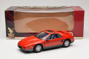 Pontiac Fiero GT Rot Road Signature 1:18 92588 Metall – Bild 8 von 8