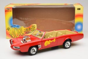 Pontiac GTO Monkeemobile Rot ERTL 1:18 33150 Metall – Bild 8 von 8
