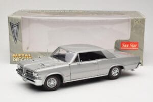 Pontiac GTO Silber Sun Star 1:18 1821 Metall – Bild 8 von 8
