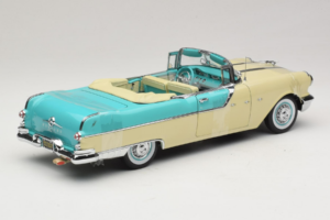 Pontiac Star Chief I Love Lucy Nautilus Blue Weiss Sun Star 1:18 5057 Metall – Bild 3 von 7
