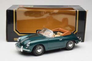 Porsche 356B Cabriolet Grün Bburago 1:18 3051-M1 Metall – Bild 8 von 8